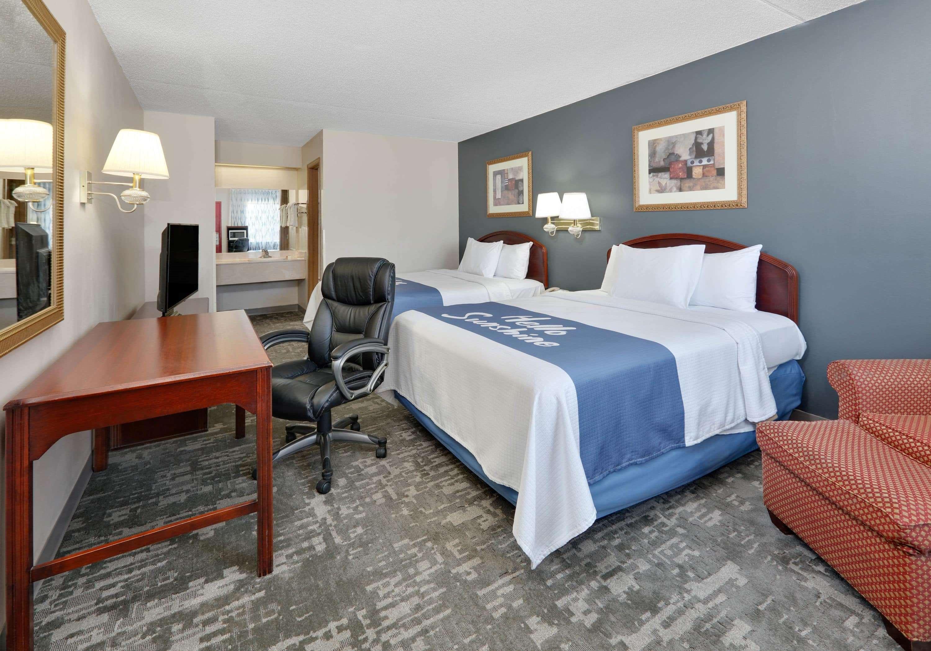 Days Inn & Suites By Wyndham Bentonville Dış mekan fotoğraf